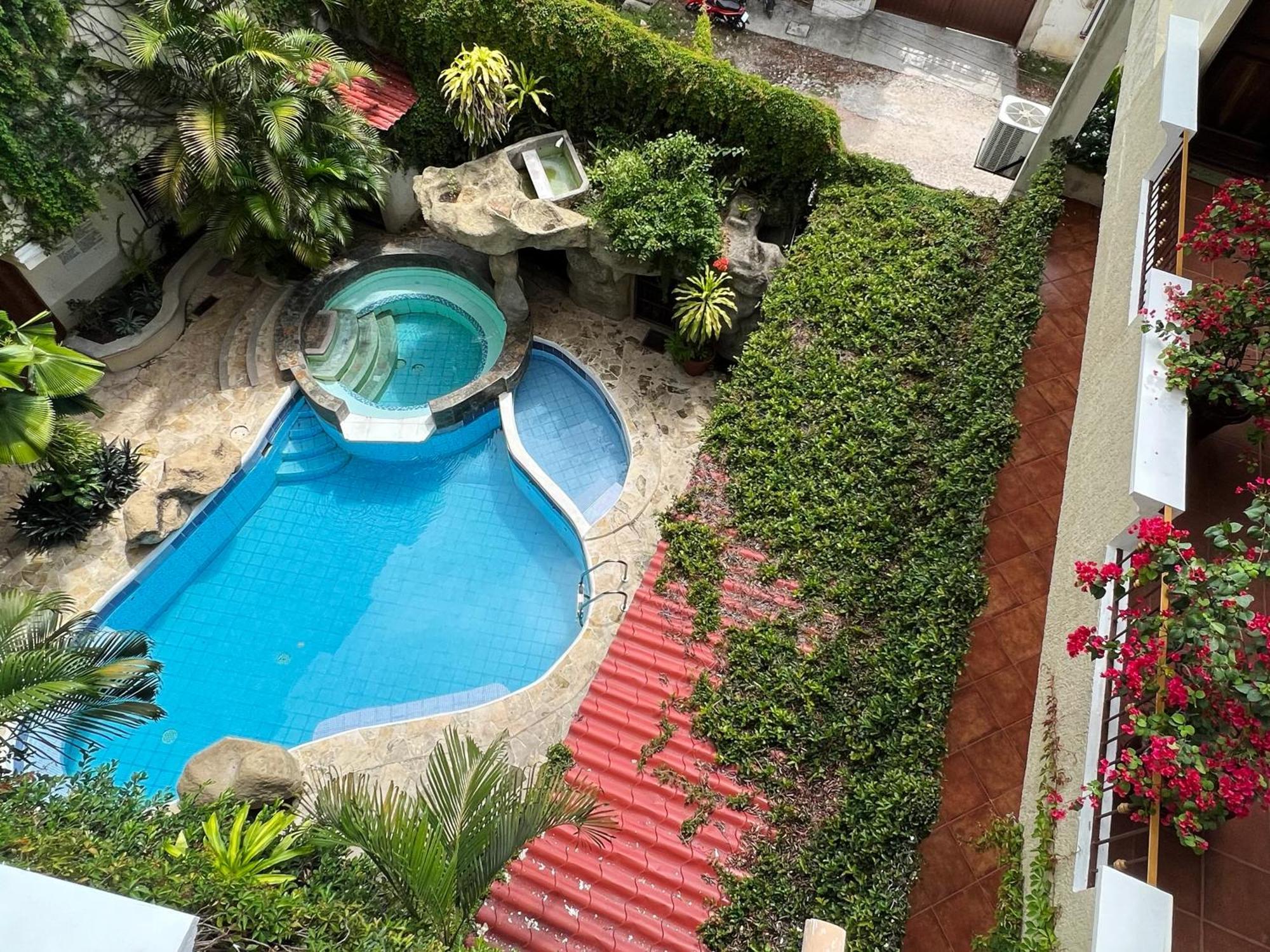 Hotel Quinta Maya Flores Εξωτερικό φωτογραφία
