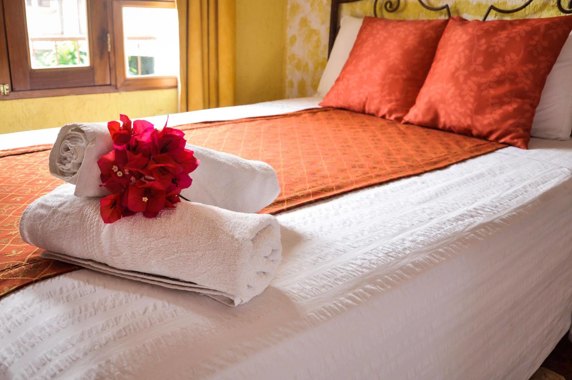 Hotel Quinta Maya Flores Εξωτερικό φωτογραφία