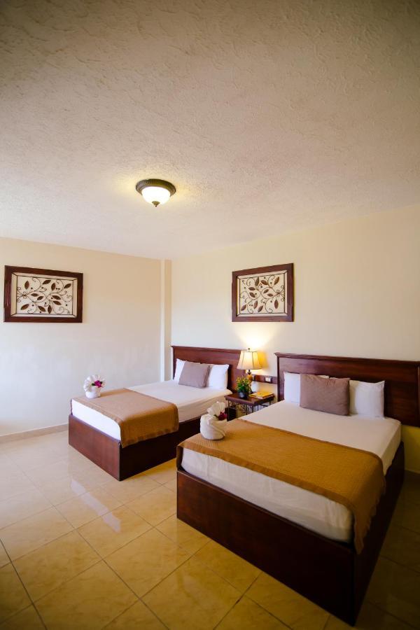Hotel Quinta Maya Flores Εξωτερικό φωτογραφία